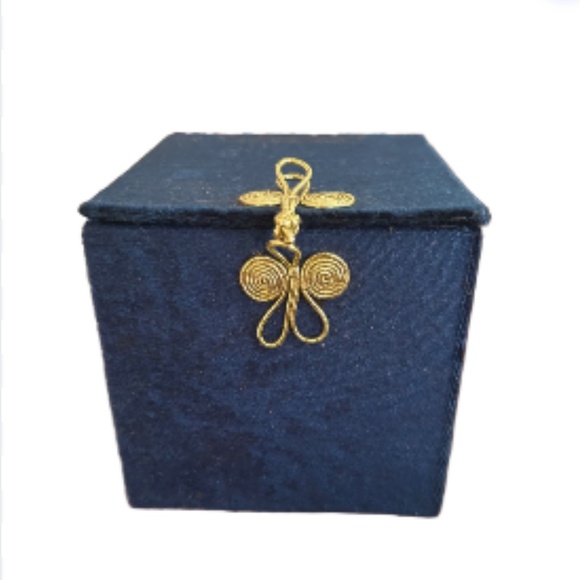 Li Bien 2004 Three Kings Gift of Magic Wisemen Christmas Collectable Ornament - Picture 2 of 3